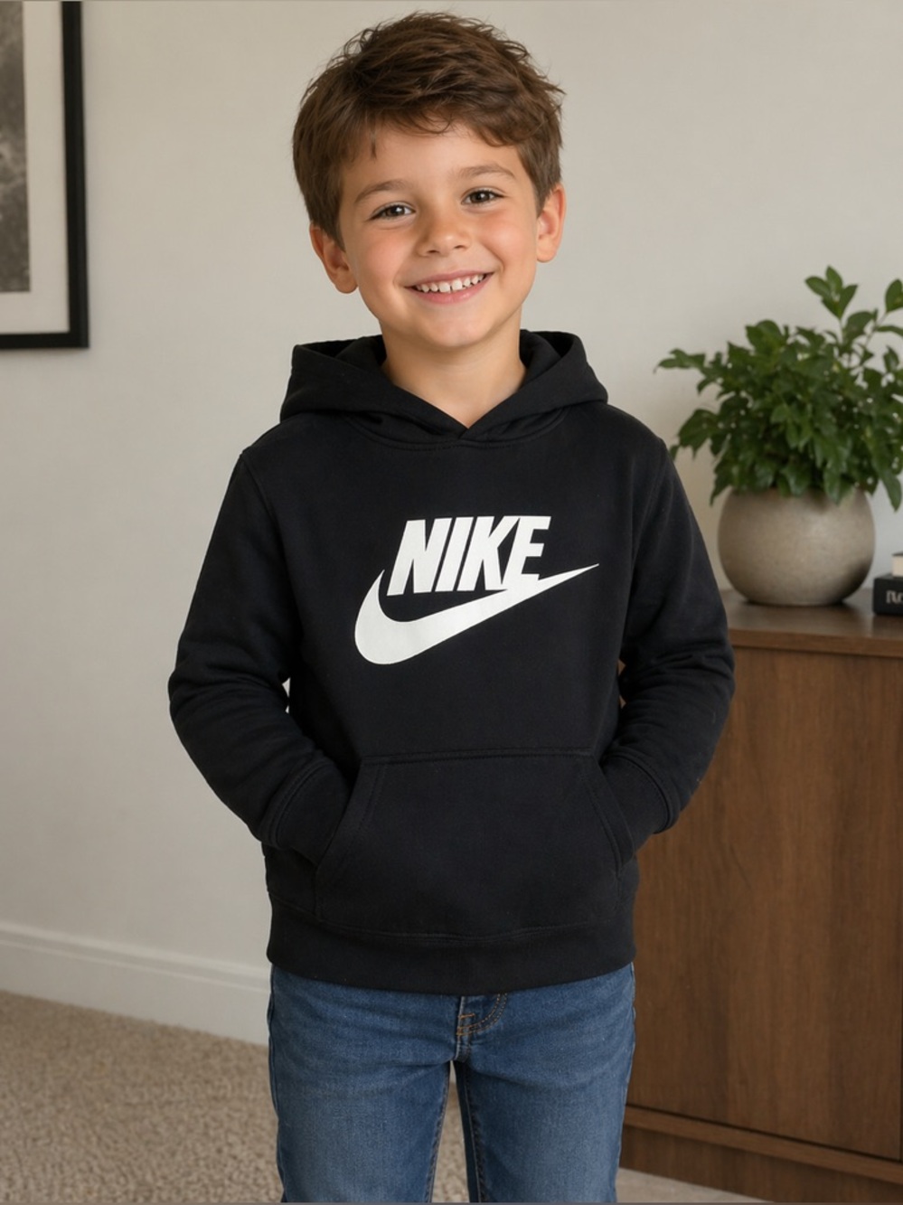 Nike Kids Black Hoodie Size Medium ( 5-6 years )